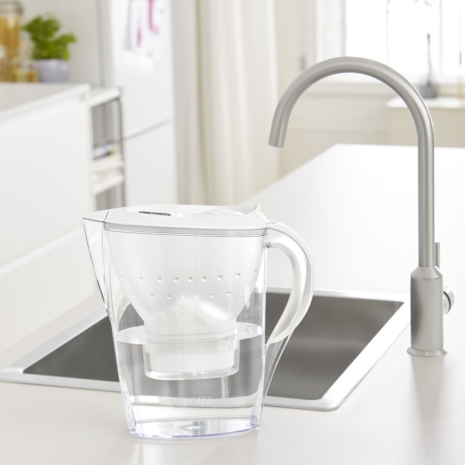 Brita Marella + 2 MXPro Bundle White