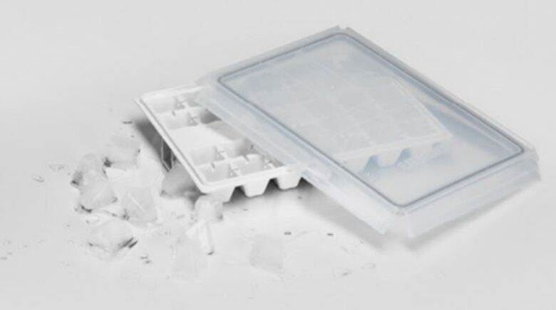 Liebherr Ice cube tray with lid Blank