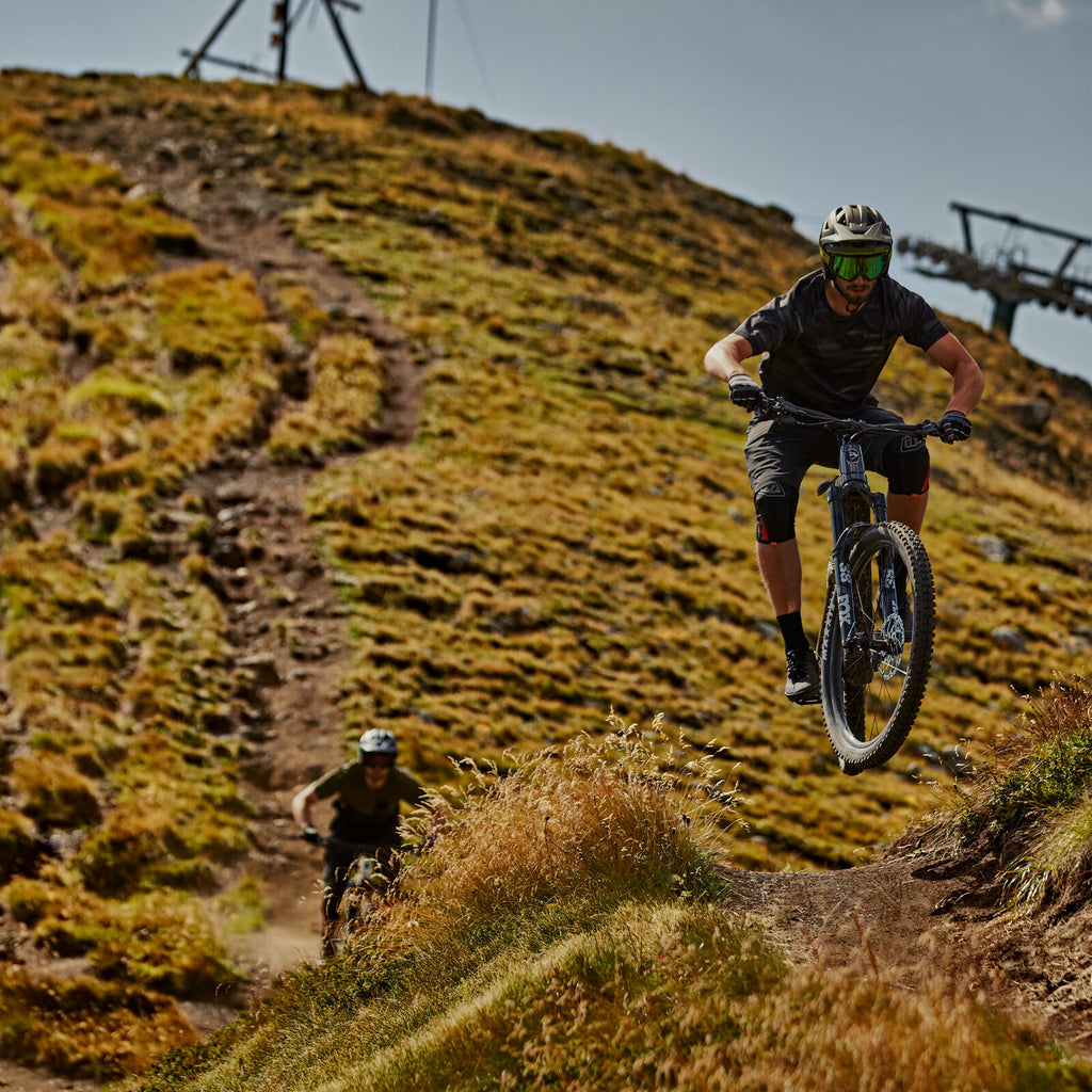 BESV TCE 1.1 MY23 FS-Step Over 430M e-MTB Black