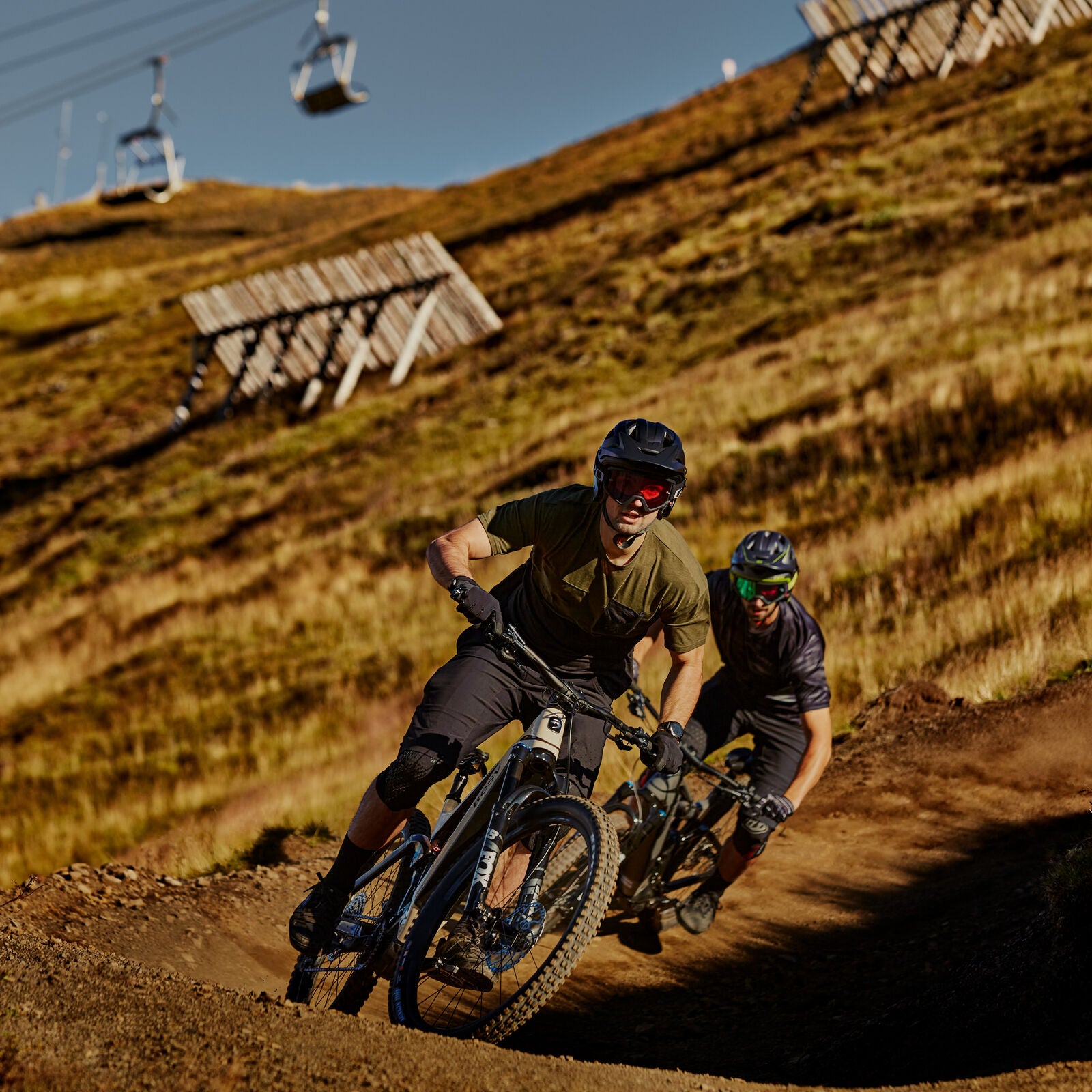 BESV TCE 1.3 MY23 FS-Step Over 415 S e-MTB Sand