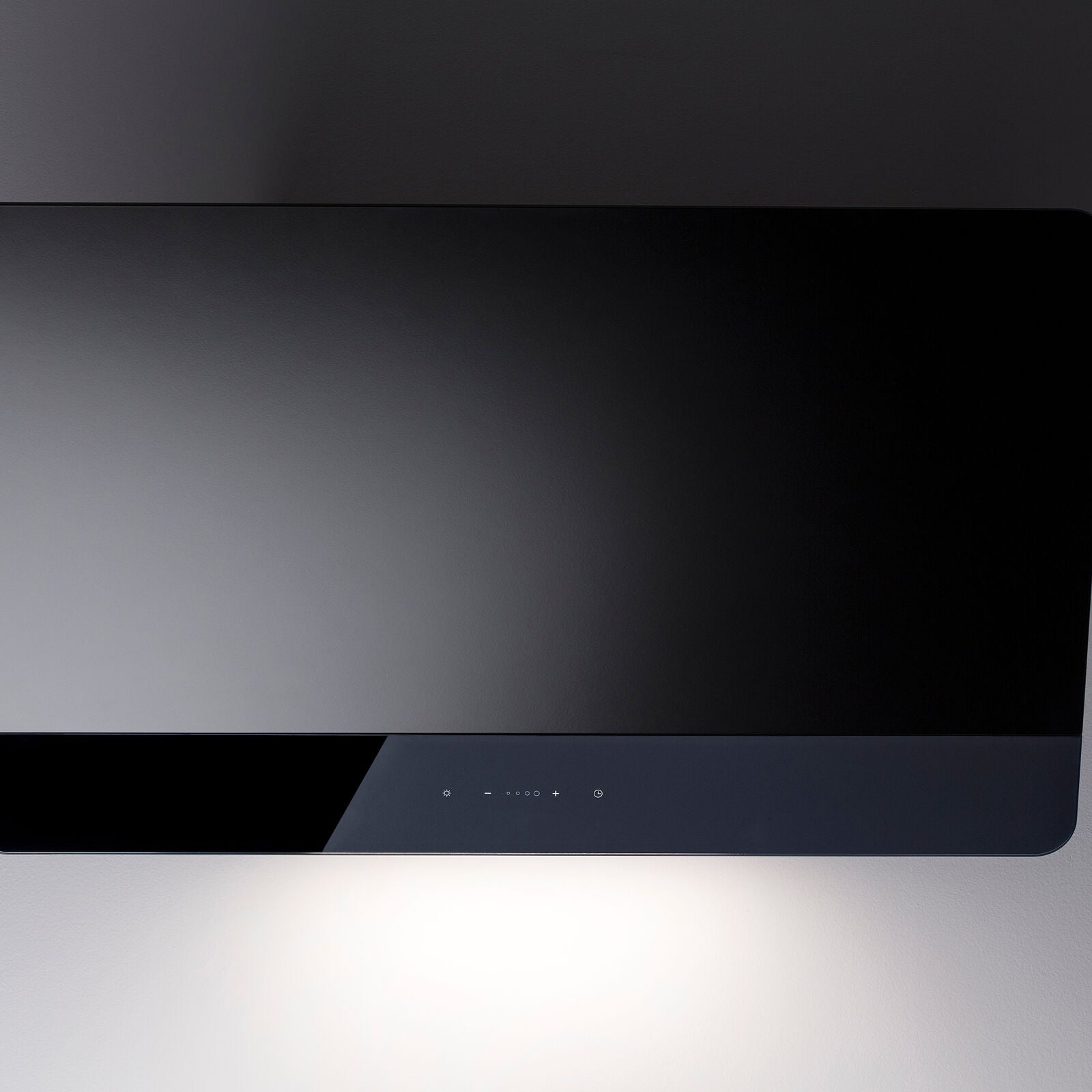 Witt Clean Black Wall hanging hood Black