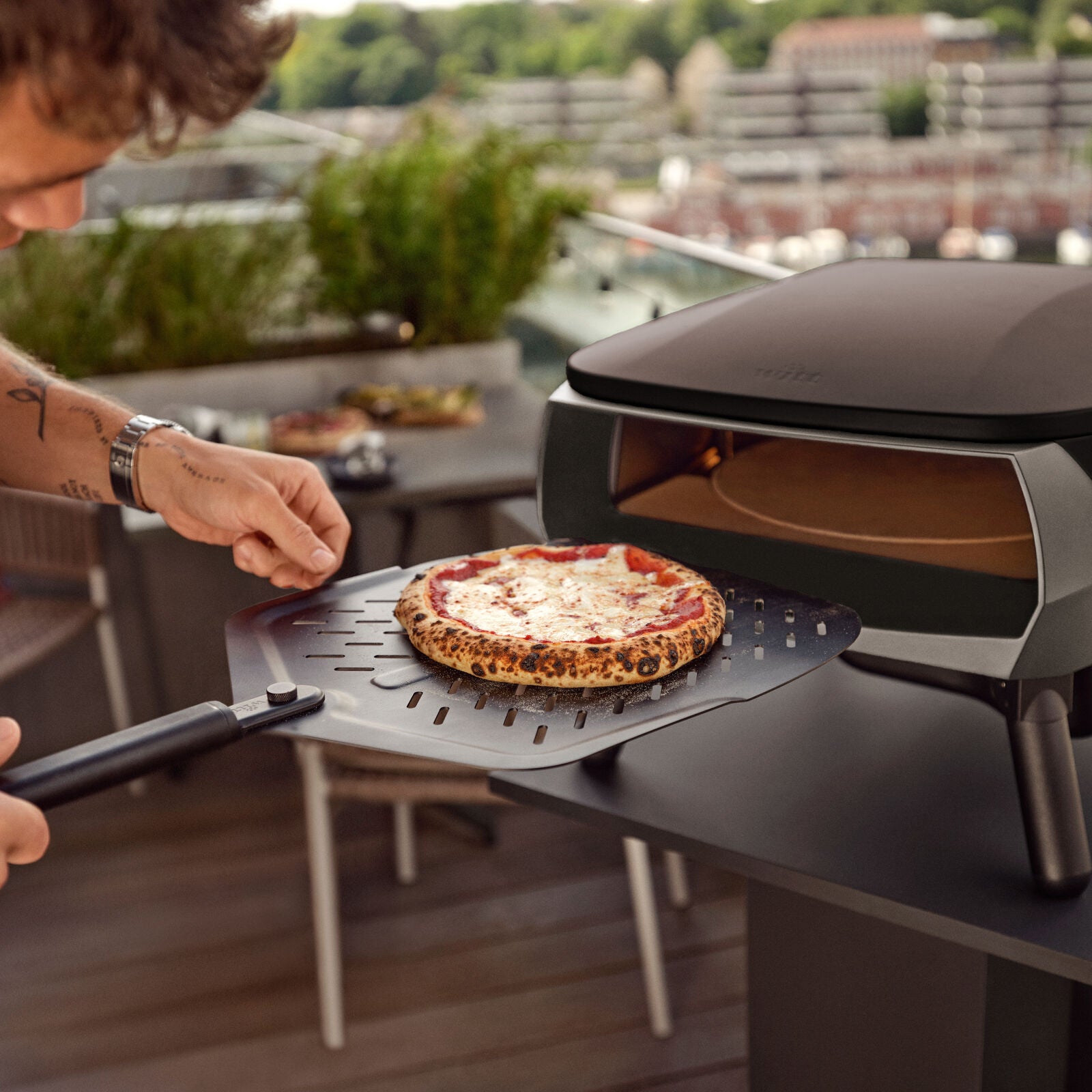 Witt PICCOLO Rotante 13in Mat Black EU Pizza oven