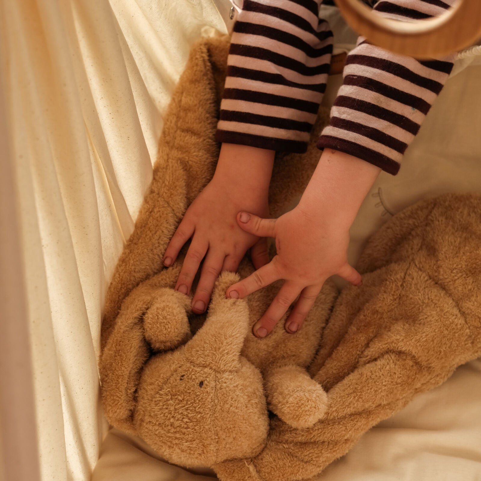 Membantu Warm & Weight Plush - Magma01 Brown