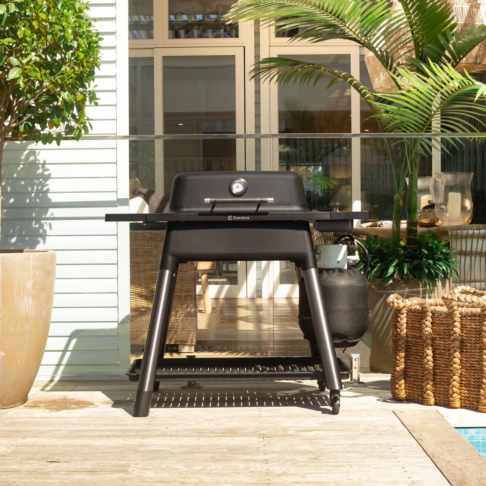 Everdure Force Gen III EU Stone Incl. Toolkit Gas BBQ