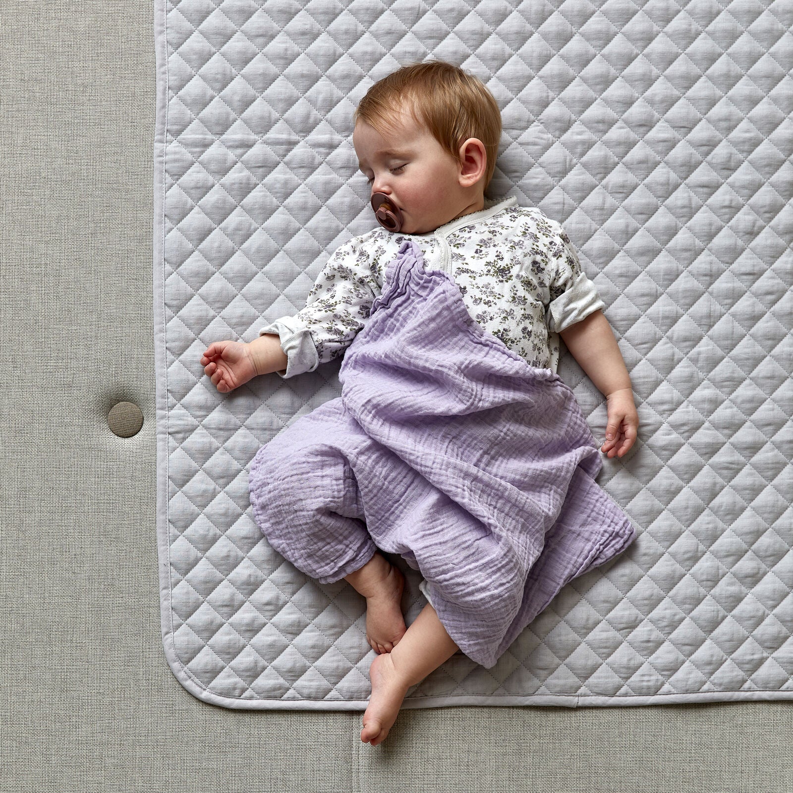 By KlipKlap Play Blanket Emil Stripe Steel Grey