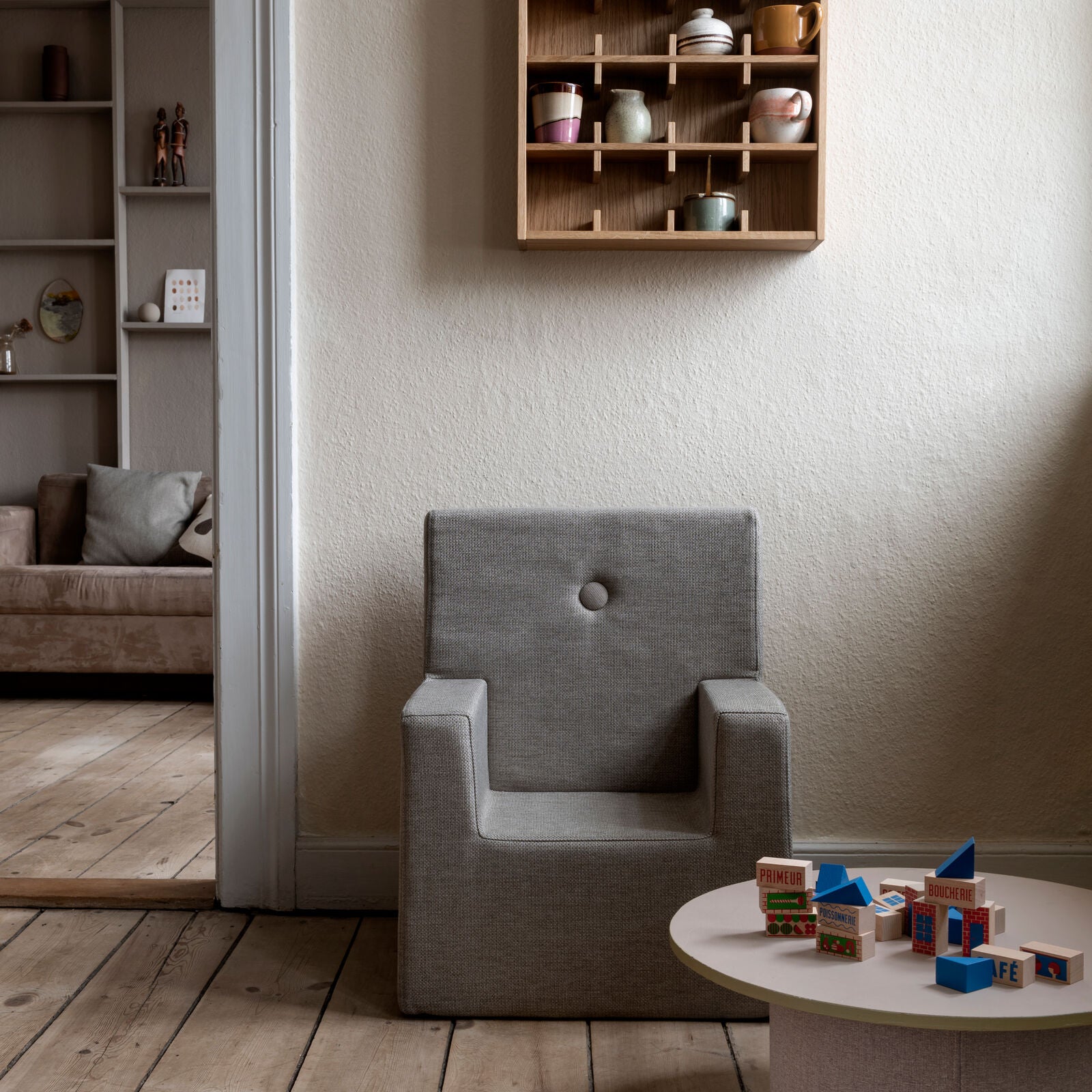 By KlipKlap KK Kids Stoel Sand met Sand