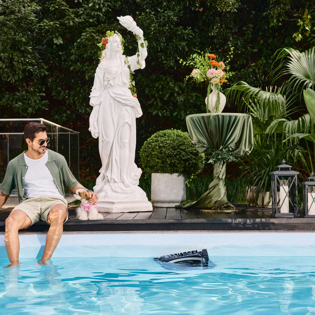 Aiper Scuba X1 Pro MAX Cordless pool cleane Black
