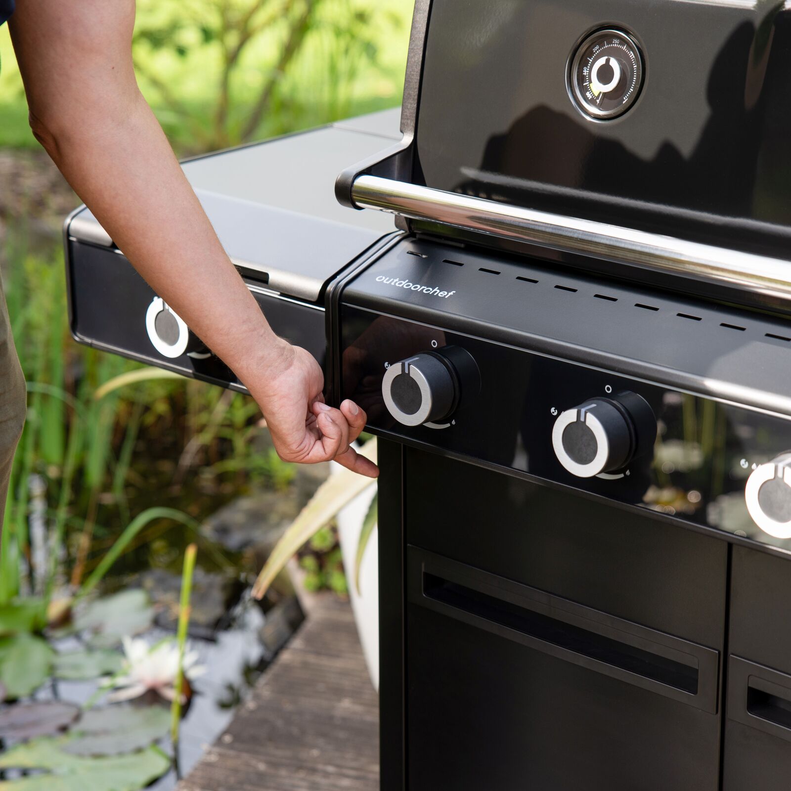 Outdoorchef BBQ station heat X-545 30mbar Gas BBQ Black