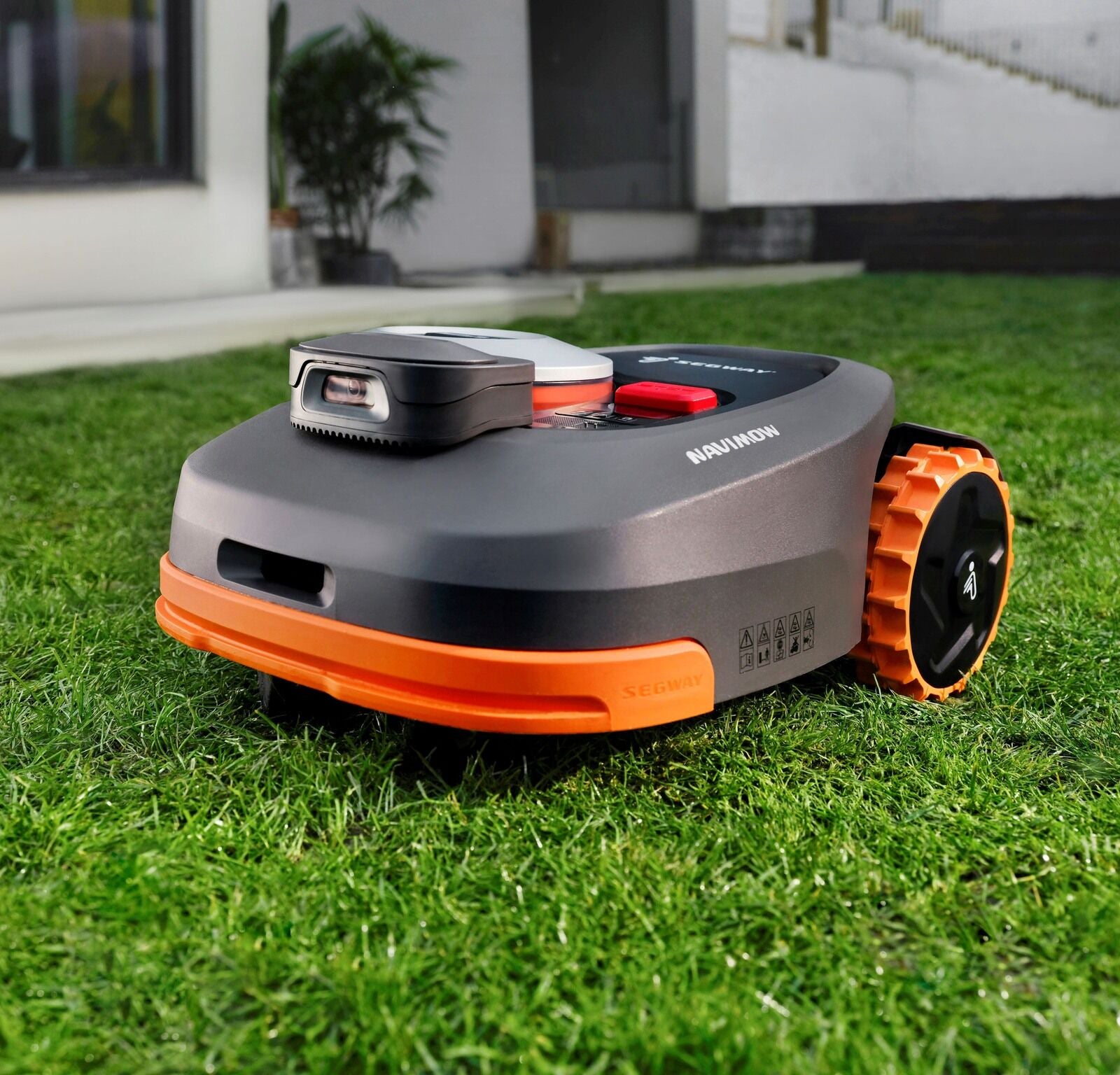 Segway Navimow H3000E Incl Visionfence Robotic lawn mower Grey
