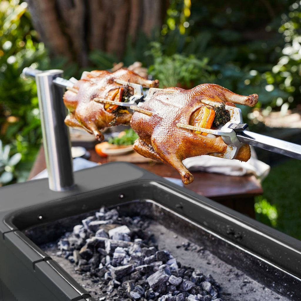 Everdure Hub Charcoal Barbecue Charcoal BBQ Black