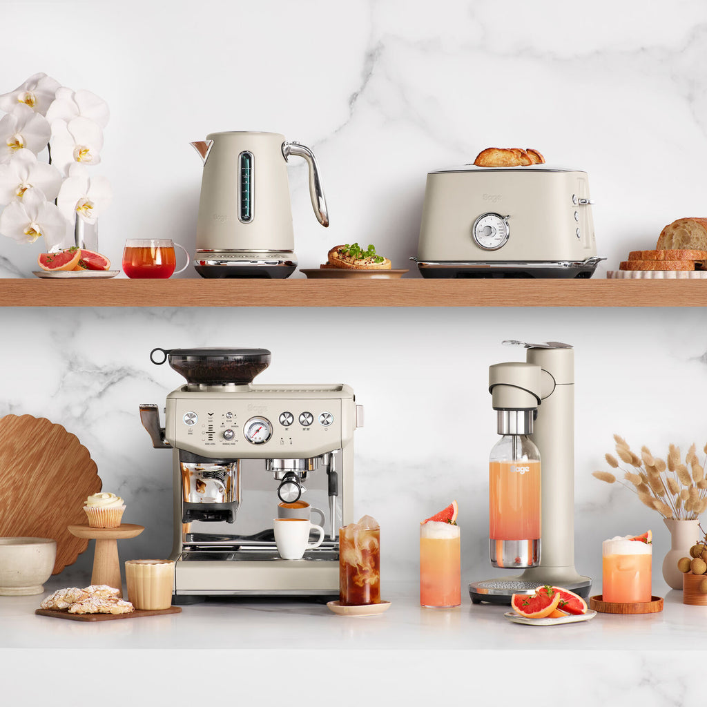 Sage STA735ALM Select Luxe Toaster Almond Nougat