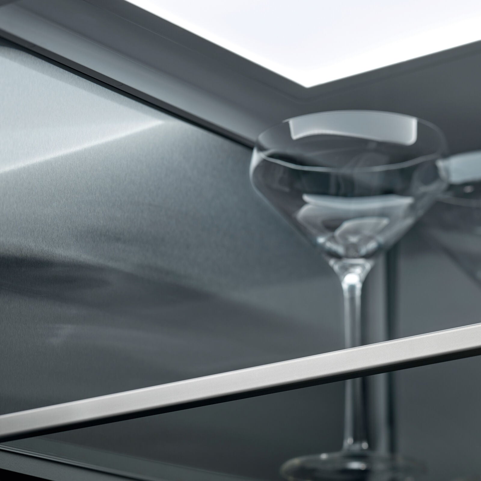 Fisher & Paykel RS6009SBLT1 Tabletop wine cabinet Integrated
