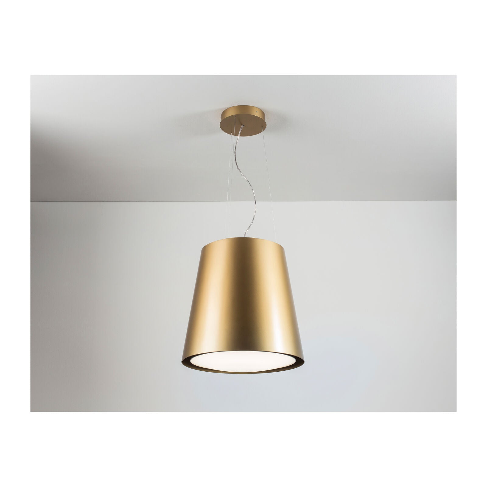 Witt Architect Free Brass-3  Free hanging hood Brass